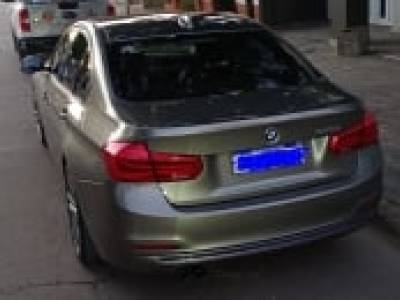 Bmw 320 SportlineAT ,  2018 ,  Nafta ,  50.000 km.