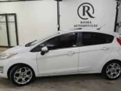 Ford Fiesta Kinectic TitaniumMT ,  2013 ,  Nafta ,  137.000 km.