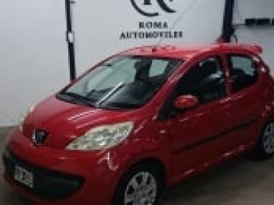 Peugeot 107 1.0MT ,  2006 ,  Nafta ,  182.000 km.