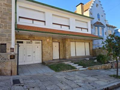 Casa en  La Perla, Mar Del Plata