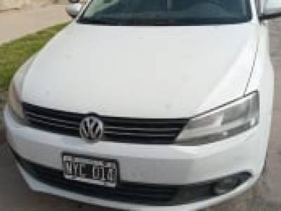 Volkswagen Vento 2.5 170cv Luxury L1MT ,  2014 ,  Nafta ,  170.000 km.