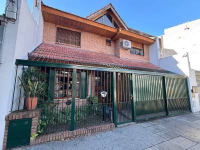 Casa en  Coghlan, Capital Federal