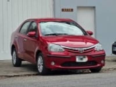 Toyota Etios XlsMT ,  2015 ,  Nafta ,  107.000 km.