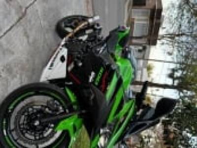 Kawasaki Ninja 4002023 ,  Nafta ,  7.200 km.