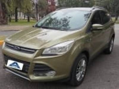 Ford Kuga Sel 4x4AT ,  2014 ,  Nafta ,  4x4 ,  149.000 km.