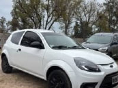 Ford Ka 1.0 Fly Plus L11MT ,  2012 ,  Nafta ,  139.000 km.
