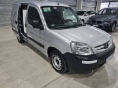 Peugeot Partner FurgonMT ,  2017 ,  Diesel ,  100.000 km.