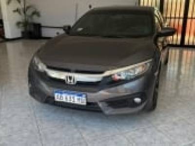 Honda Civic ExlAT ,  2017 ,  Nafta ,  90.000 km.
