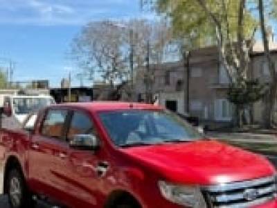 Ford Ranger XltMT ,  2014 ,  Diesel ,  4x2 ,  164.000 km.