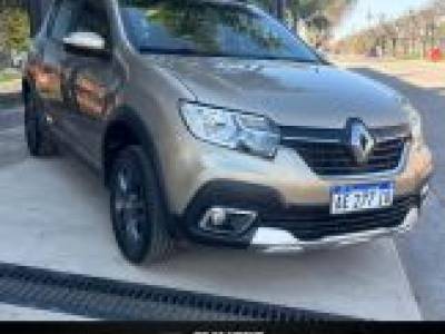 RENAULT SANDERO STEPWAY INTENSE AT 2020