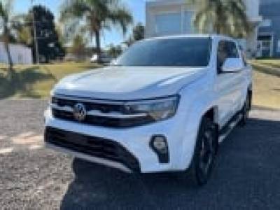 Volkswagen Amarok V6AT ,  2026 ,  Diesel ,  4x4 ,  0 km.