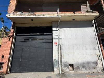 VENTA DE DEPOSITO CON OFICINAS