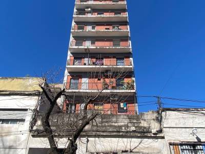 VENTA MONOAMBIENTE BOLIVAR 800