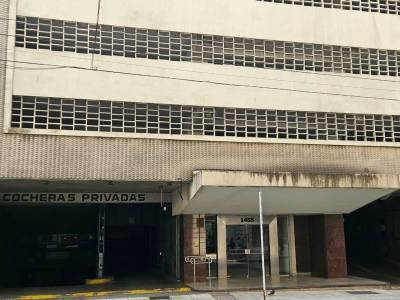 VENTA Dpto 3 ambientes. Zona Tribunales c/cochera