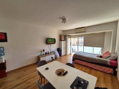 MONOAMBIENTE EN BALVANERA (EXCELENTE UBICACION)